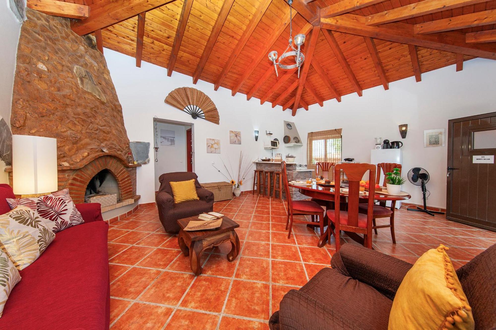 Holiday home Monte House
